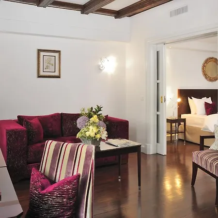De La Cigogne 5*