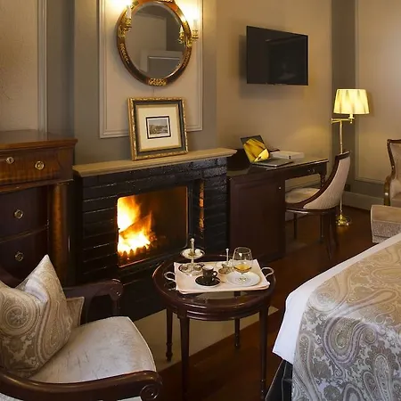 Hotel De La Cigogne