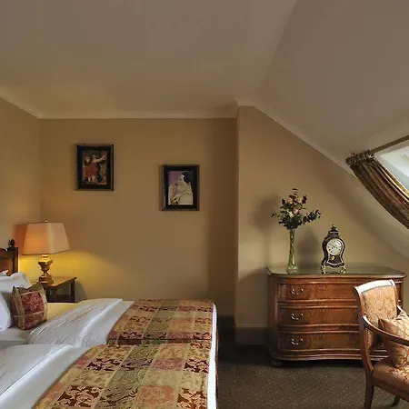 Hotel De La Cigogne Genewa